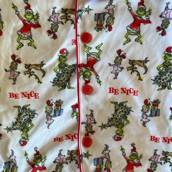 12M, 5T, or 7/8 NWT Grinch Christmas pajamas - Picture 7 of 7